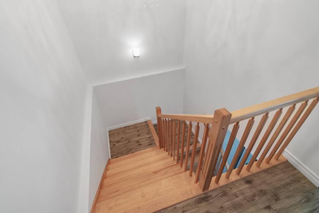 Initial - Boho - Mont-Sainte-Anne Apartment Beaupre Luaran gambar