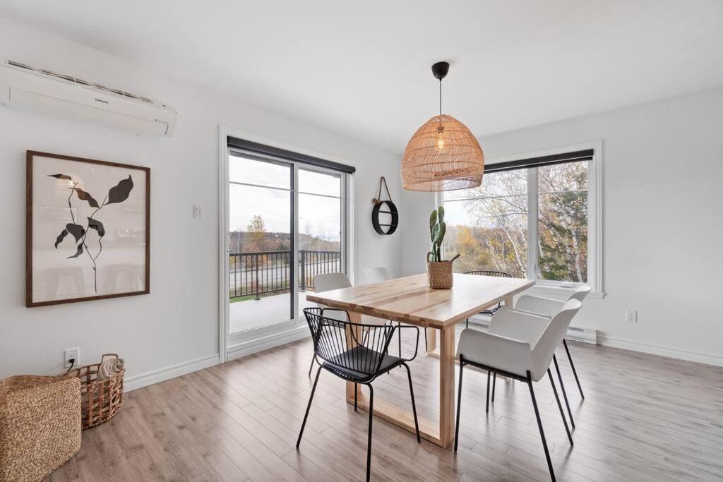 Initial - Boho - Mont-Sainte-Anne Apartment Beaupre Luaran gambar